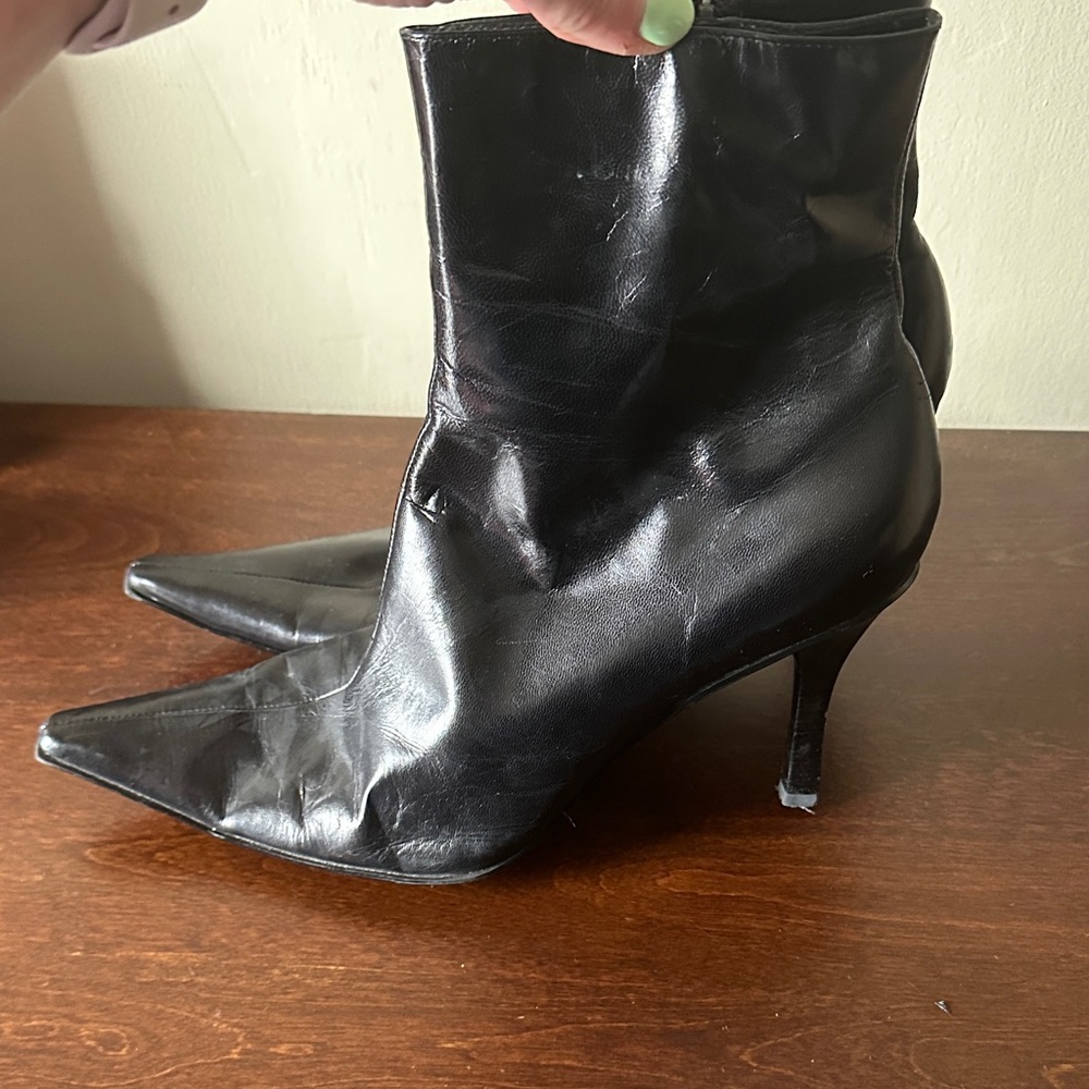 Nine West Black Pointed Toe Leather Ankle Booties with Side Zipper US8.5 - Picture 4 of 16